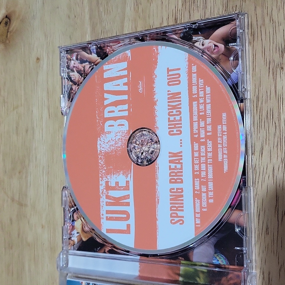 Luke Bryan - Spring  Break ... Checkin Out CD - Picture 3 of 4
